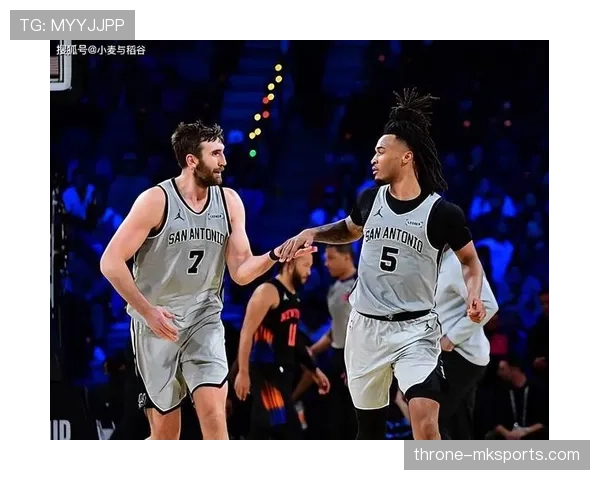 马刺交易传闻：球队引援策略揭秘，新赛季阵容或将大换血