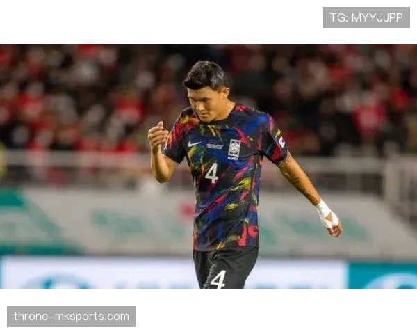 金玟哉硬刚拉莫斯：新生代铁卫崛起，重塑后防竞争格局