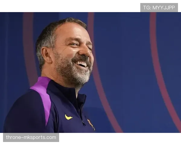 矛盾爆发！巴萨新战术频频出错，主帅下课呼声高涨，豪门能否挽回颓势？